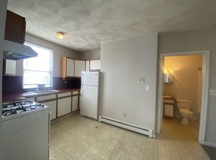 594 Somerville Ave APT 3B, Somerville, MA 02143