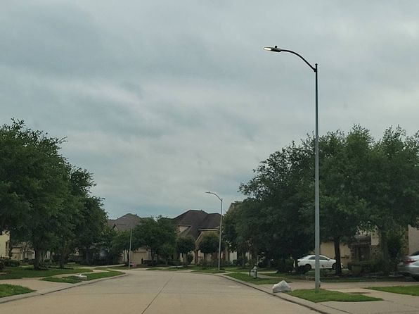 3210 Priber Dr, Sugar Land, TX 77479