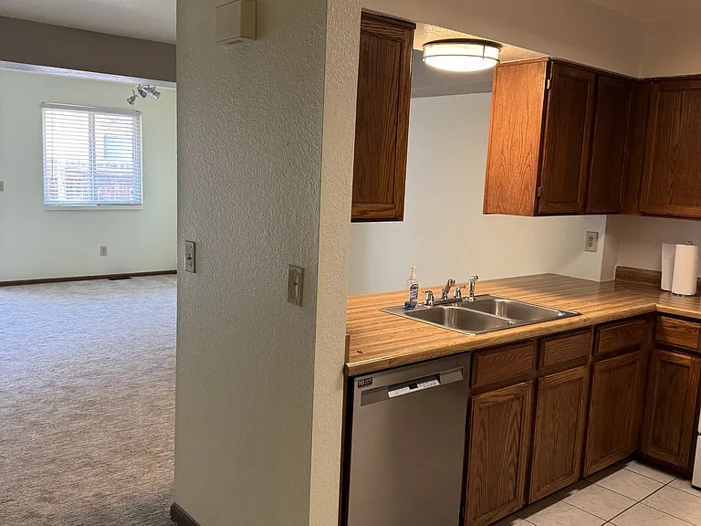 6734 Yarrow St — Photo 3
