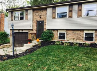 1747 Del Rio Dr, Hamilton, OH 45013