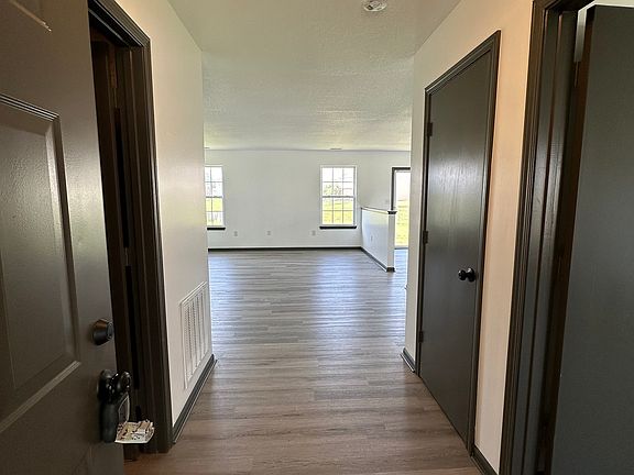 3rd image of 8233 Brambleberry Dr