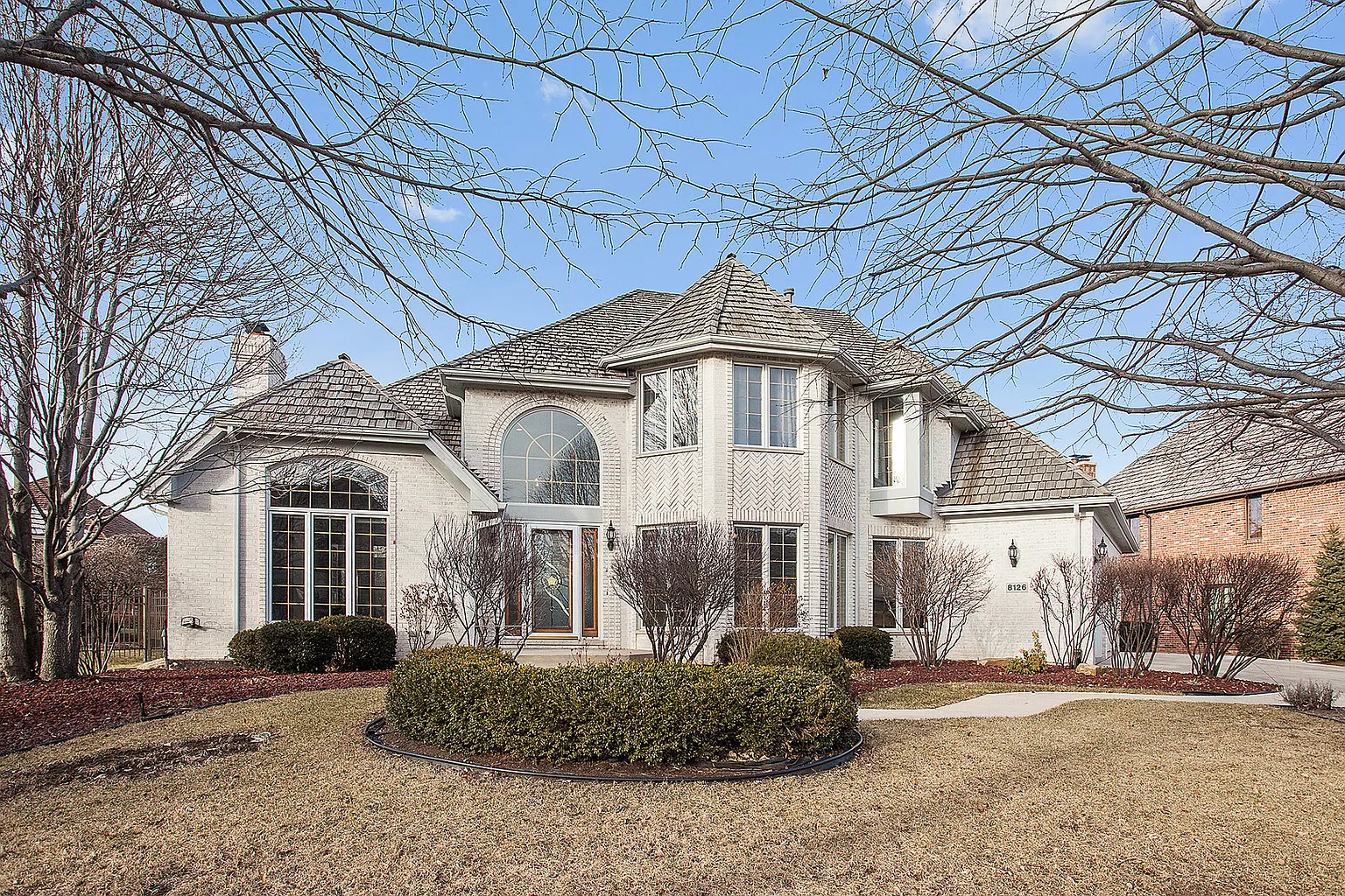 8126 Aberdeen Dr photo 1