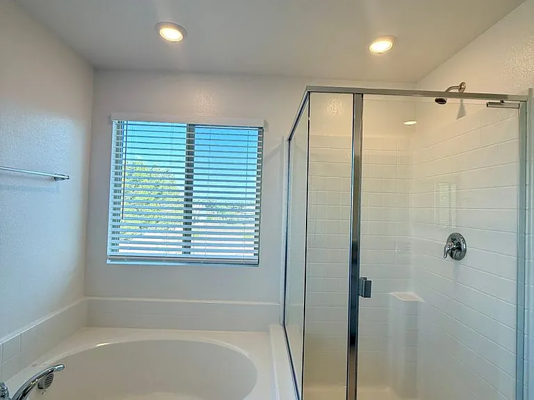 11377 Sonny Miller Ct — Photo 34