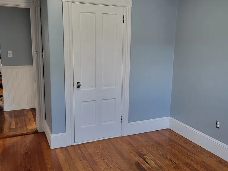 138 Bay View Ave #3 — Photo 5