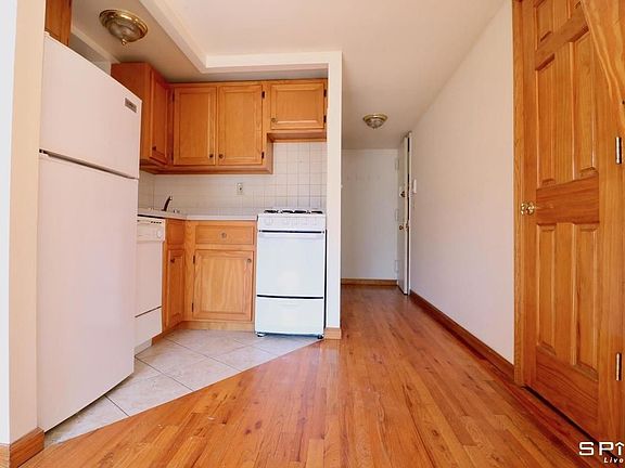 2nd image of 491 Columbus Ave APT 2D