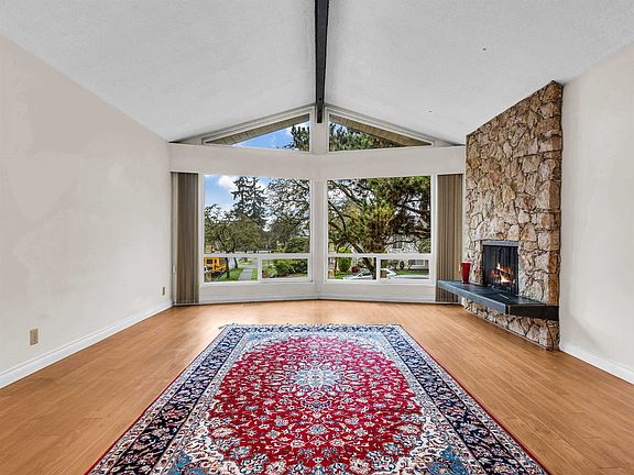 4th image of 6884 Toderick St