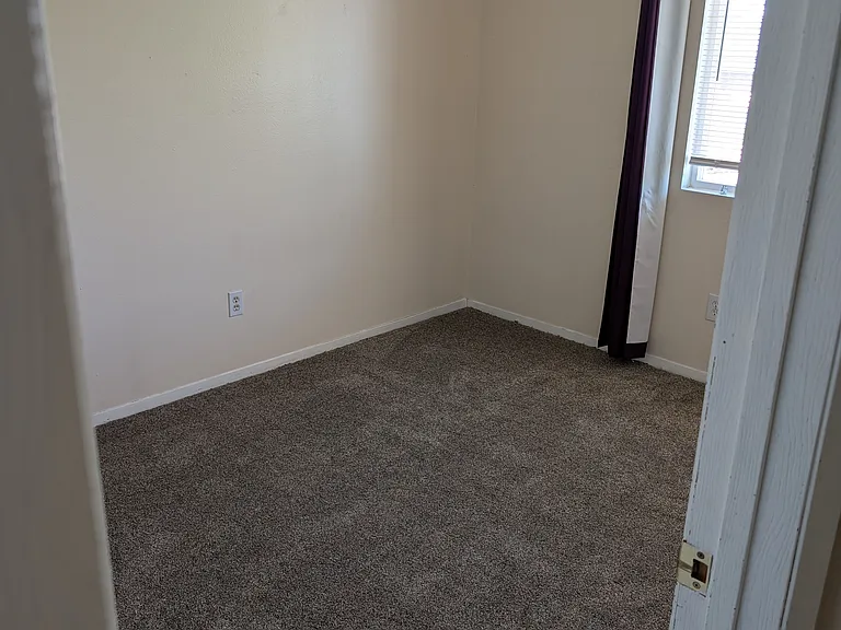 3090 Starlight Cir — Photo 14