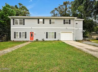 226 McQuillan Dr, Wilmington, NC 28412