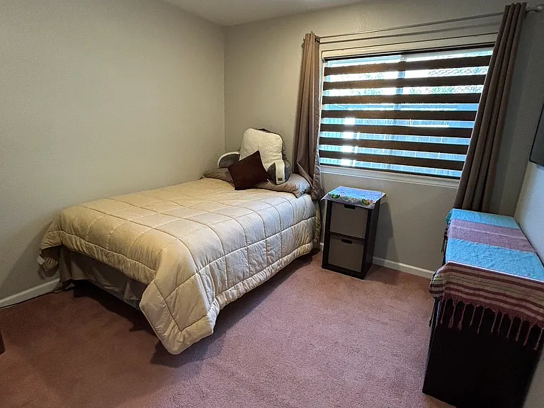 1407 Boxwood Ct — Photo 16