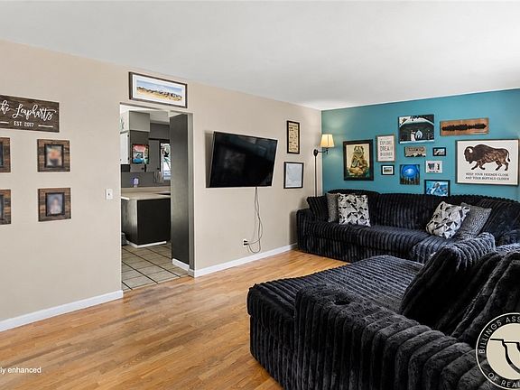 4th image of 2021 George St