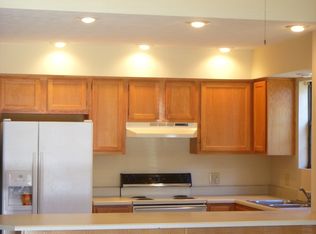 3029 W Edgewood St, Springfield, MO 65807