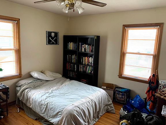 Bed room
