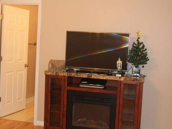 5th image of 1804 Kensington Pl