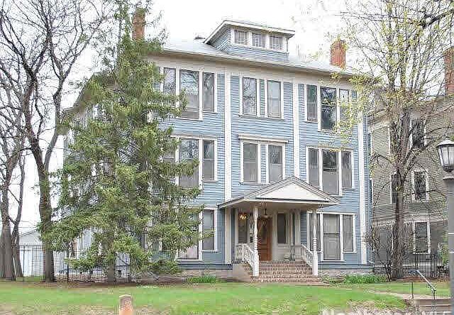 1st image of 599 Laurel Avenue