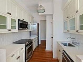 57 W 75th St APT 3A, New York, NY