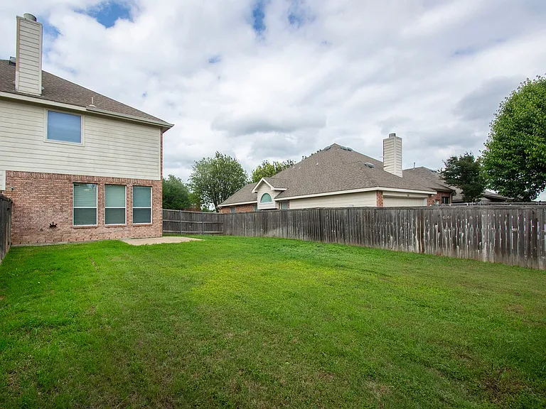 5809 Deer Run Dr — Photo 28