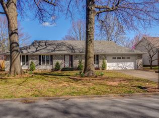 5502 S Roanoke Ave, Springfield, MO 65810