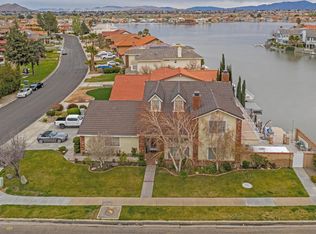 17987 Mariner Dr, Victorville, CA 92395
