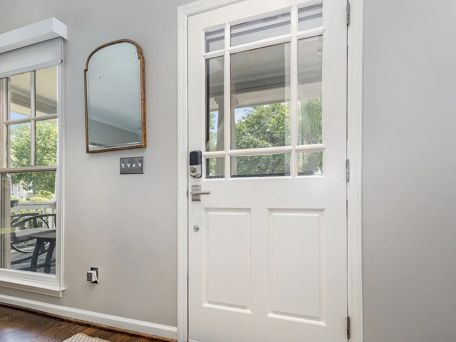 3 bed, 2.5 bath, 1650 sqft, $4,550 — Photo 4