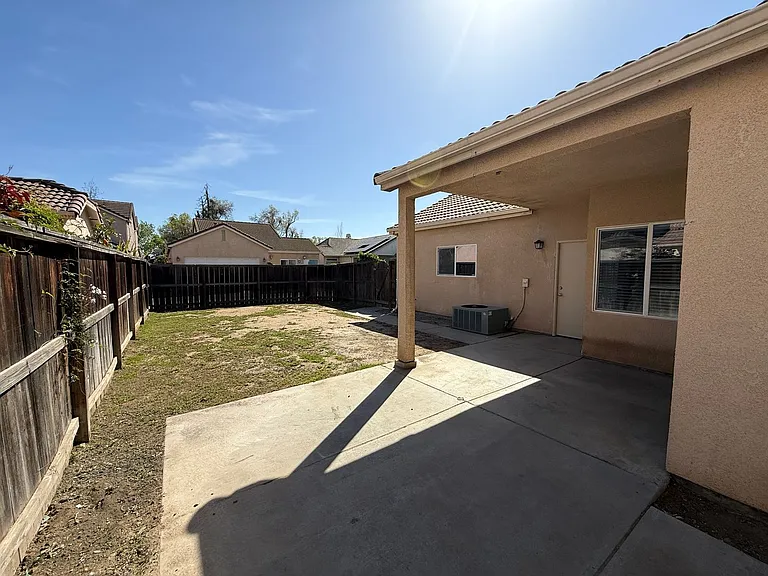 1836 Encina Ave — Photo 45