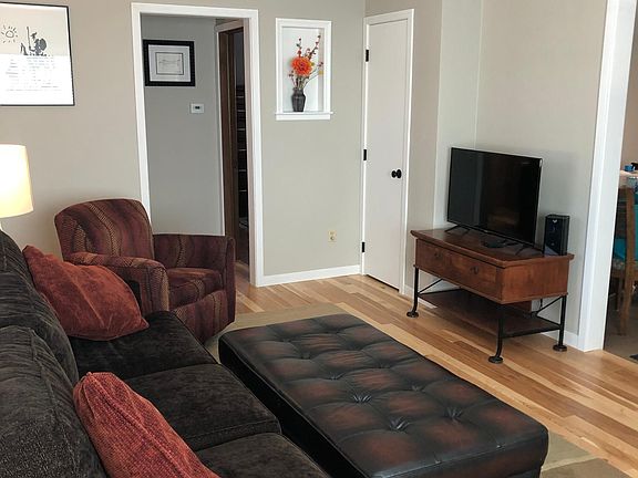 Main level living room