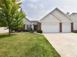 312 Van Buren Dr, Wentzville, MO 63385