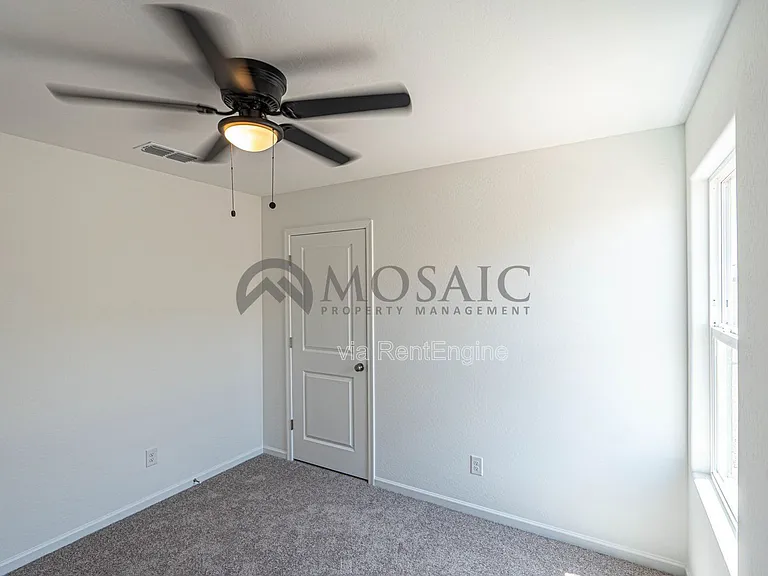 1445 E Jaycie Dr — Photo 19