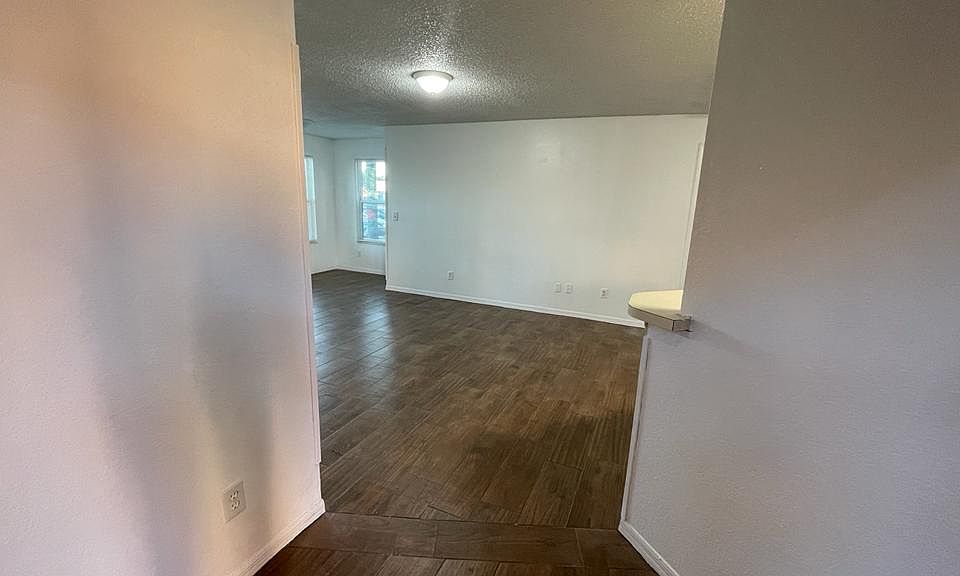 1st image of 5725 Gatlin Ave APT 318