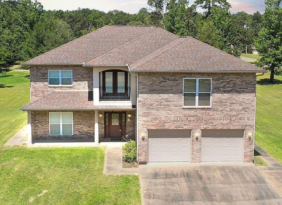 1st image of 165 Saint James Dr