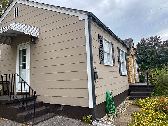 3rd image of 727 E Woodland Ave