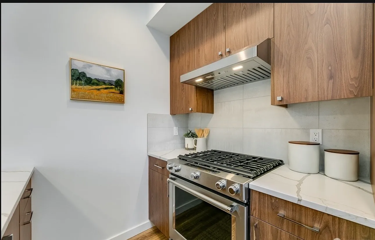 2 bed, 1257 sqft, $3,580 — Photo 4