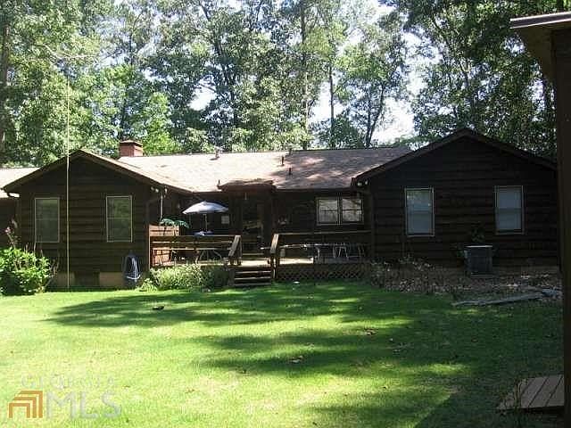 2nd image of 51 Moon Rd