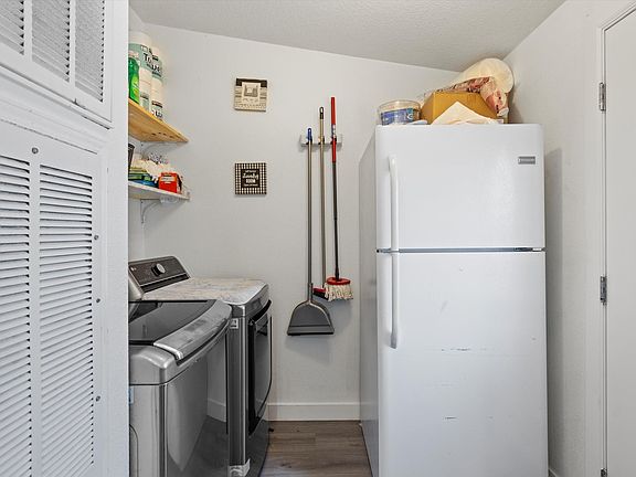 5th image of 2511 E Alvina St