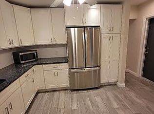 2547 41st St #2, Astoria, NY 11103