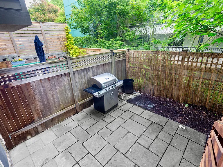 1514 Taylor Ave N #B — Photo 20