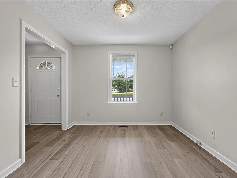 3171 Buckhorn Ct — Photo 8
