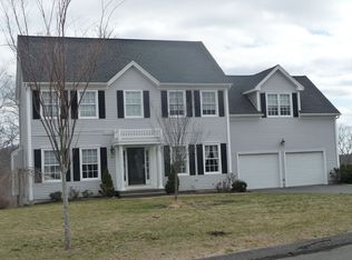 34 Castlewood Dr, Monroe, CT 06468