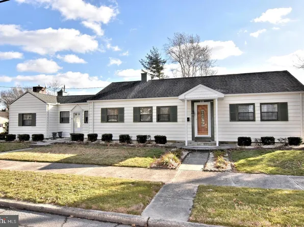 521 W Locust St, Seaford, DE 19973