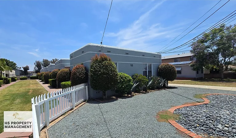 518 Flower St #A — Photo 3
