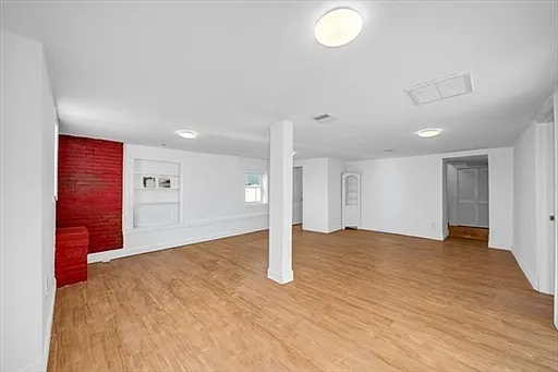 37 Cleveland St #1 — Photo 23