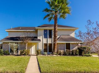 2731 Pecan Ridge Dr, Sugar Land, TX 77479