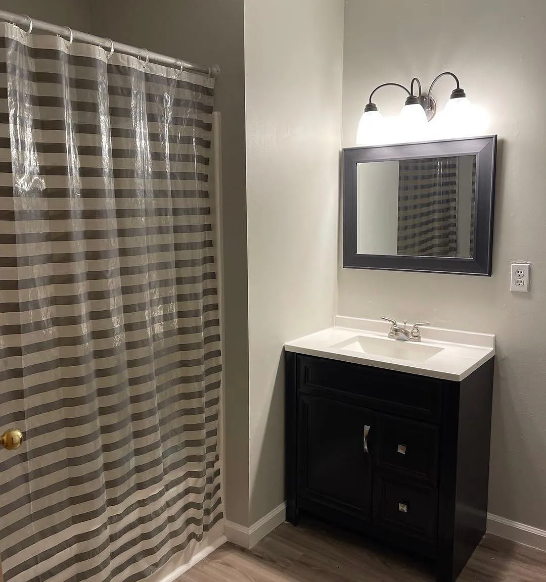 3 bed, 1150 sqft, $1,250 — Photo 2