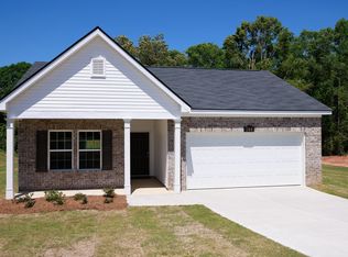 100 Golden Ingot Ct, Perry, GA 31069
