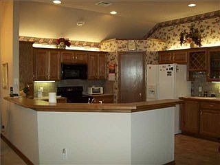 5th image of 13235 Signature Blvd