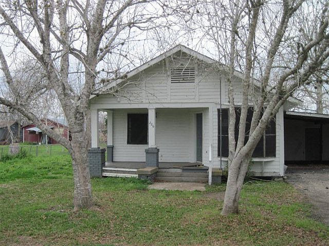 1st image of 226 County Road 691