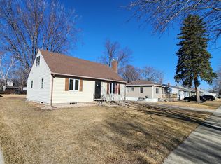 732 6th Ave SW, Pipestone, MN 56164