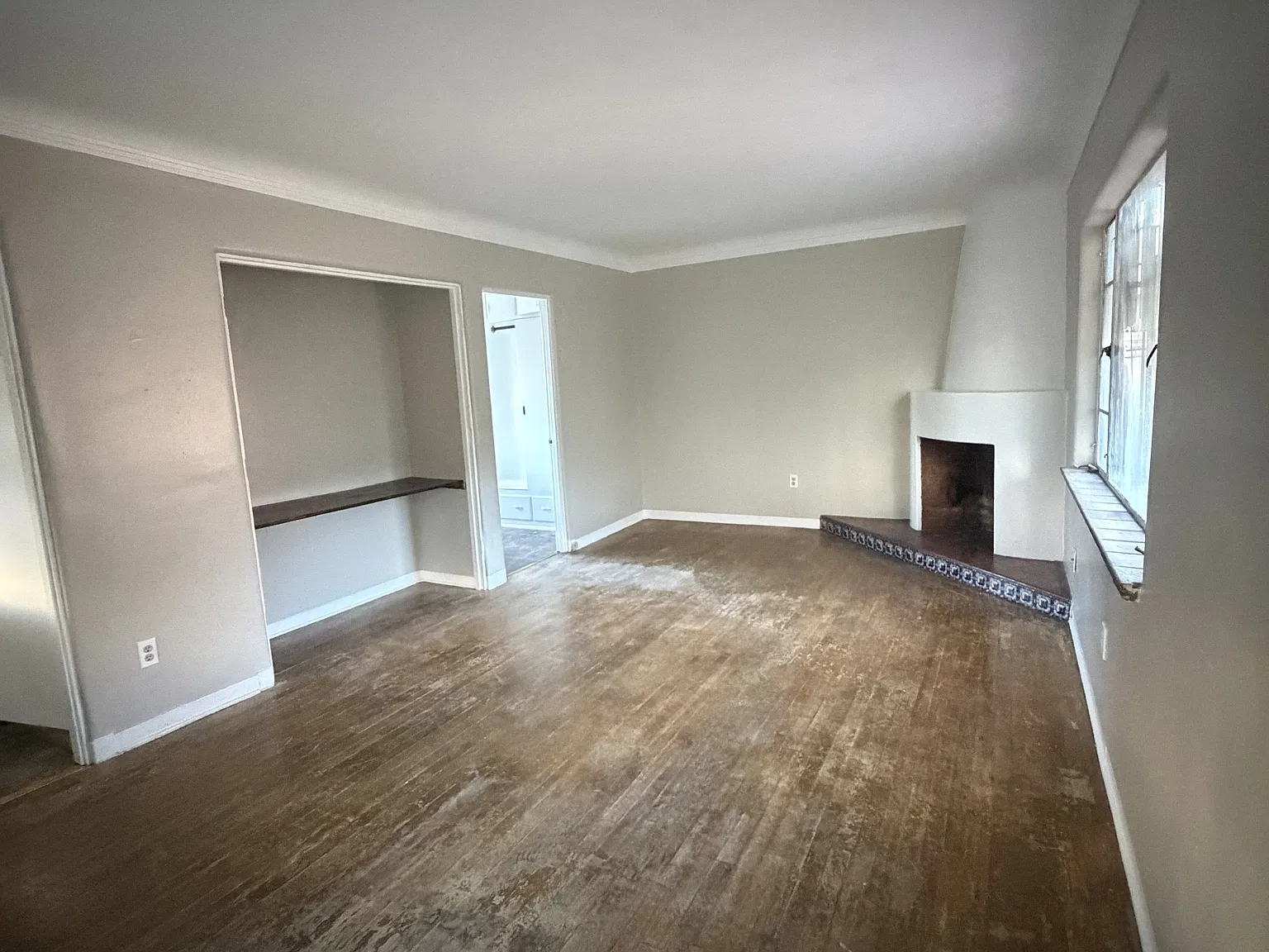 414 Pine St SE — Photo 3