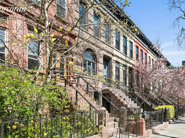 323 Park Place image 1 of 9