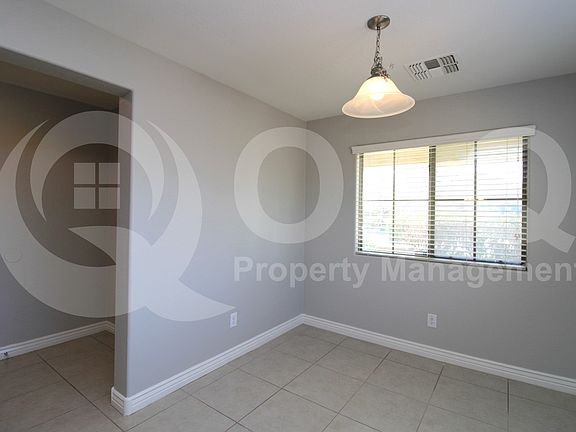 5th image of 18620 W Larkspur Dr