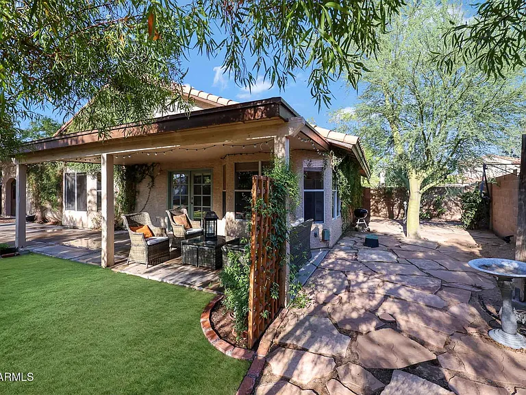 14215 N 56th Pl — Photo 38